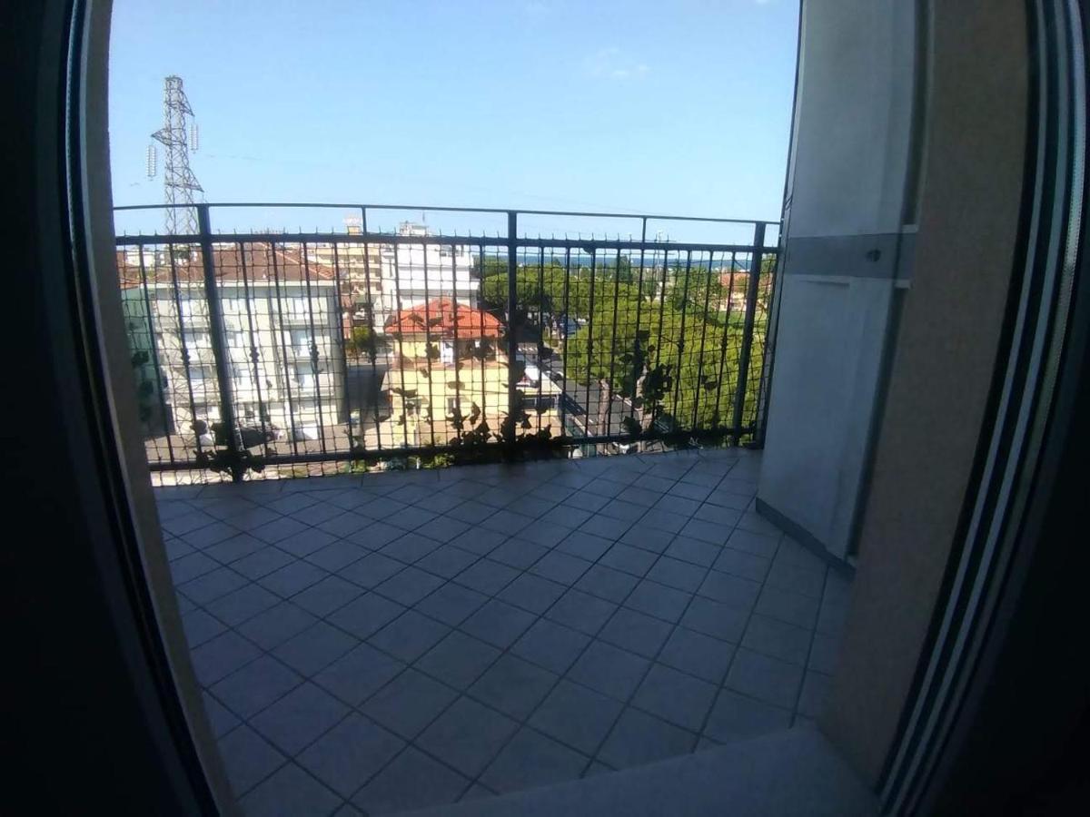 Appartamento Vista Mare Misano Adriatico Luaran gambar